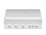 Summerset 40-inch Sizzler PRO LP built-in gas grill closed hood front view