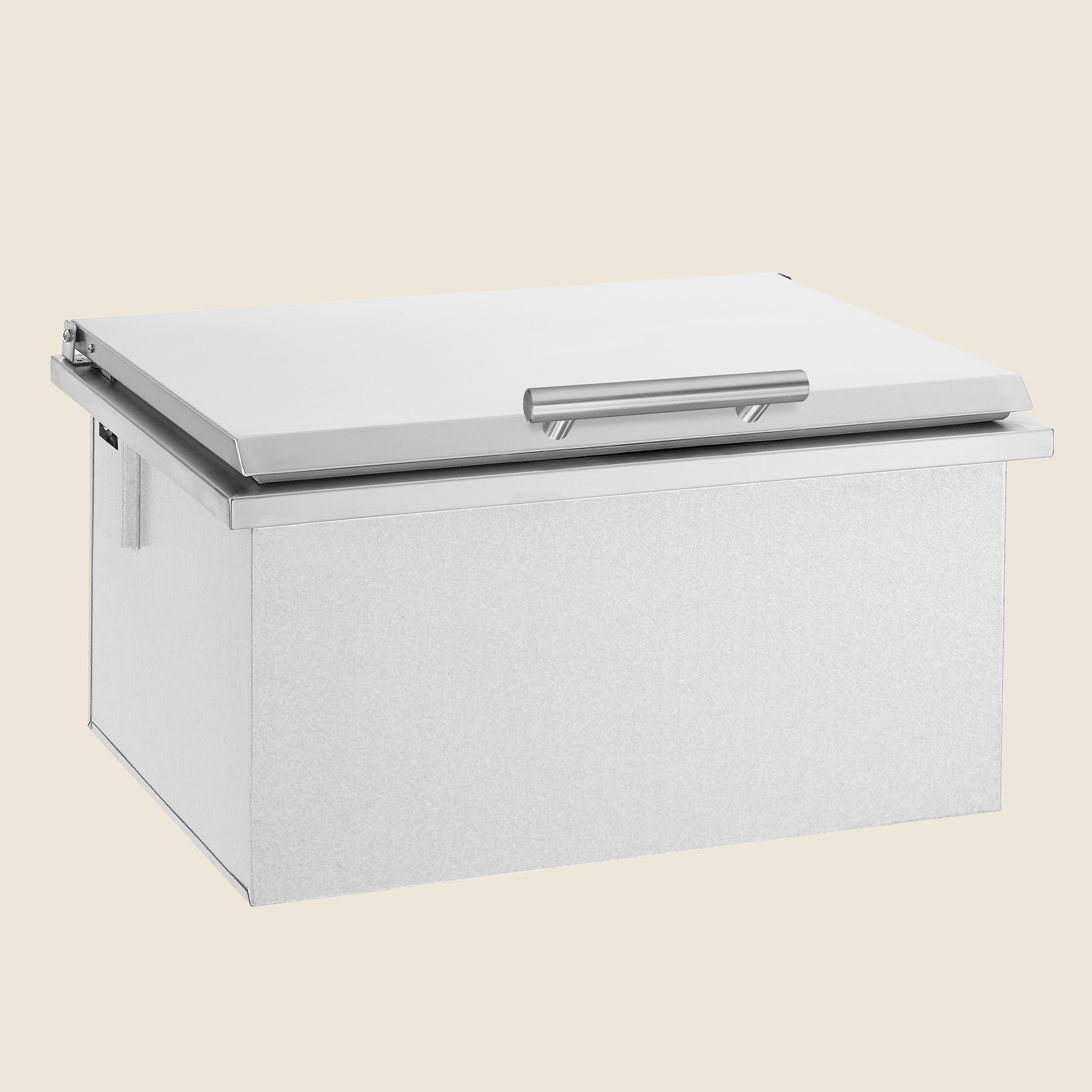 Summerset 28x21 ice chest — side profile