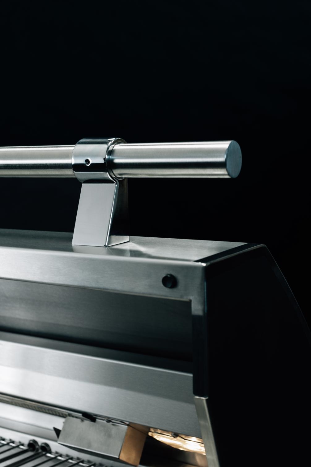 Summerset Quest grill spring-assisted hood handle detail