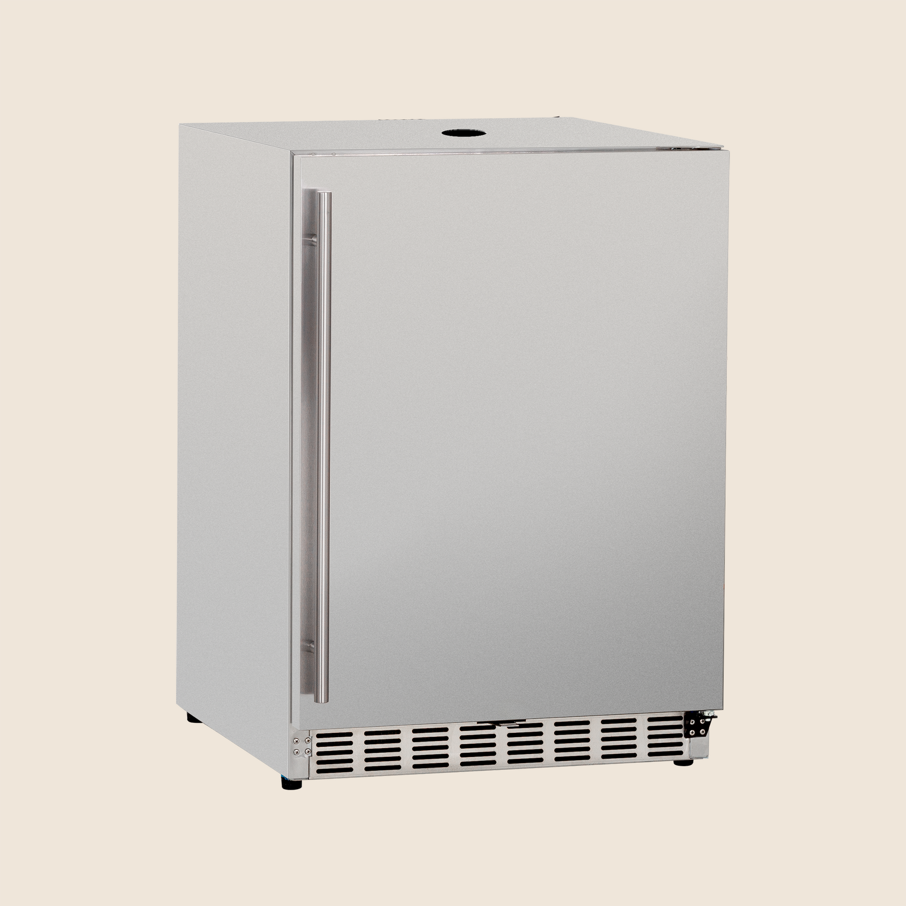 Summerset 24-inch kegerator — angle view no tap