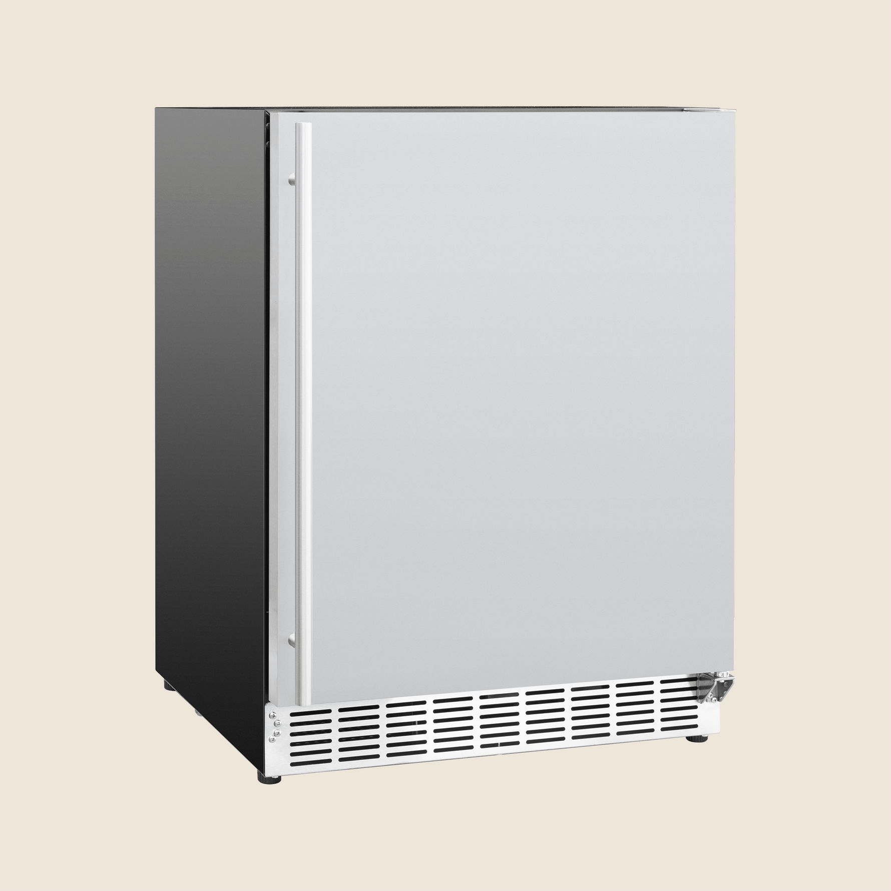 Summerset 24-inch R-L door fridge — angle closed