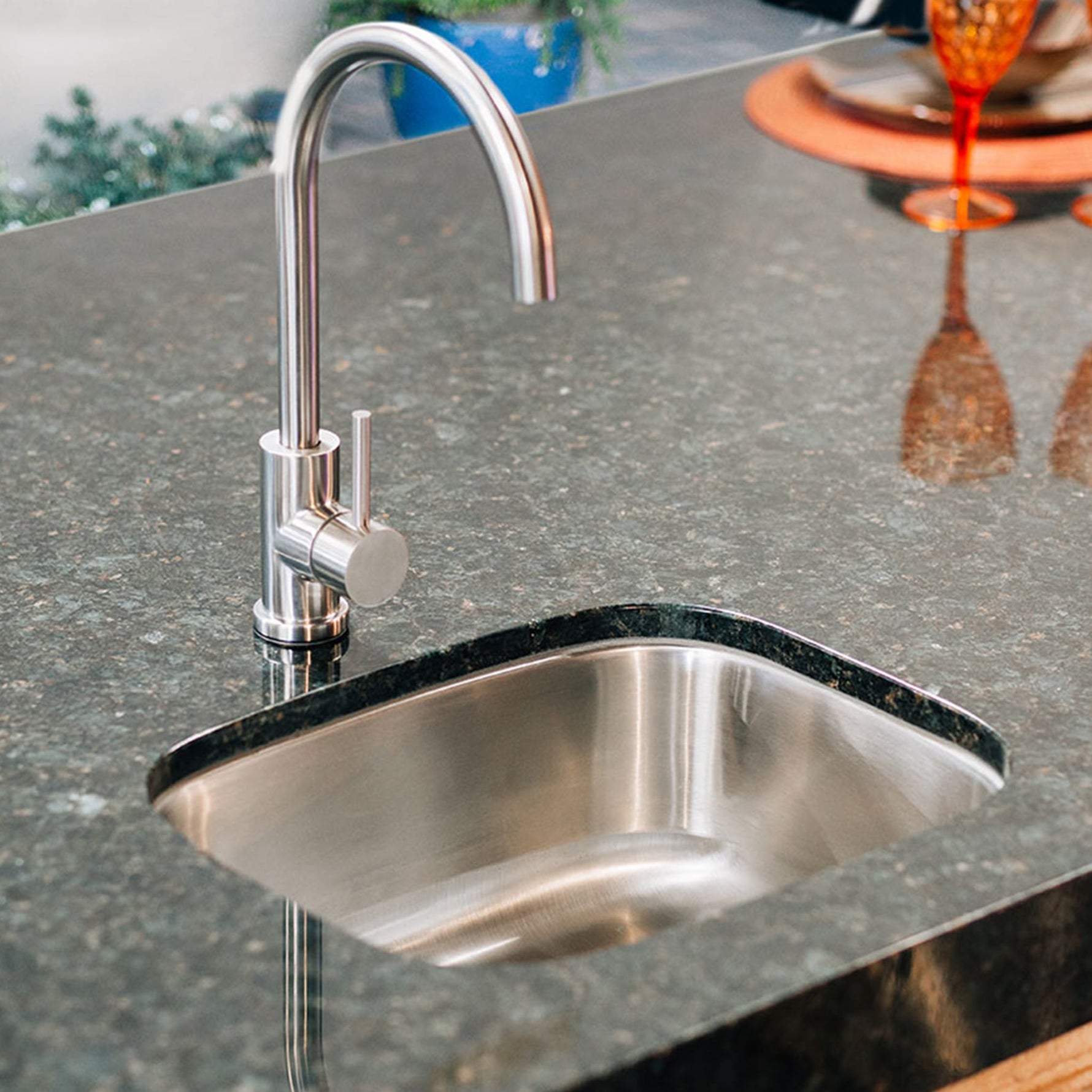 Summerset 19-inch undermount sink — angle view